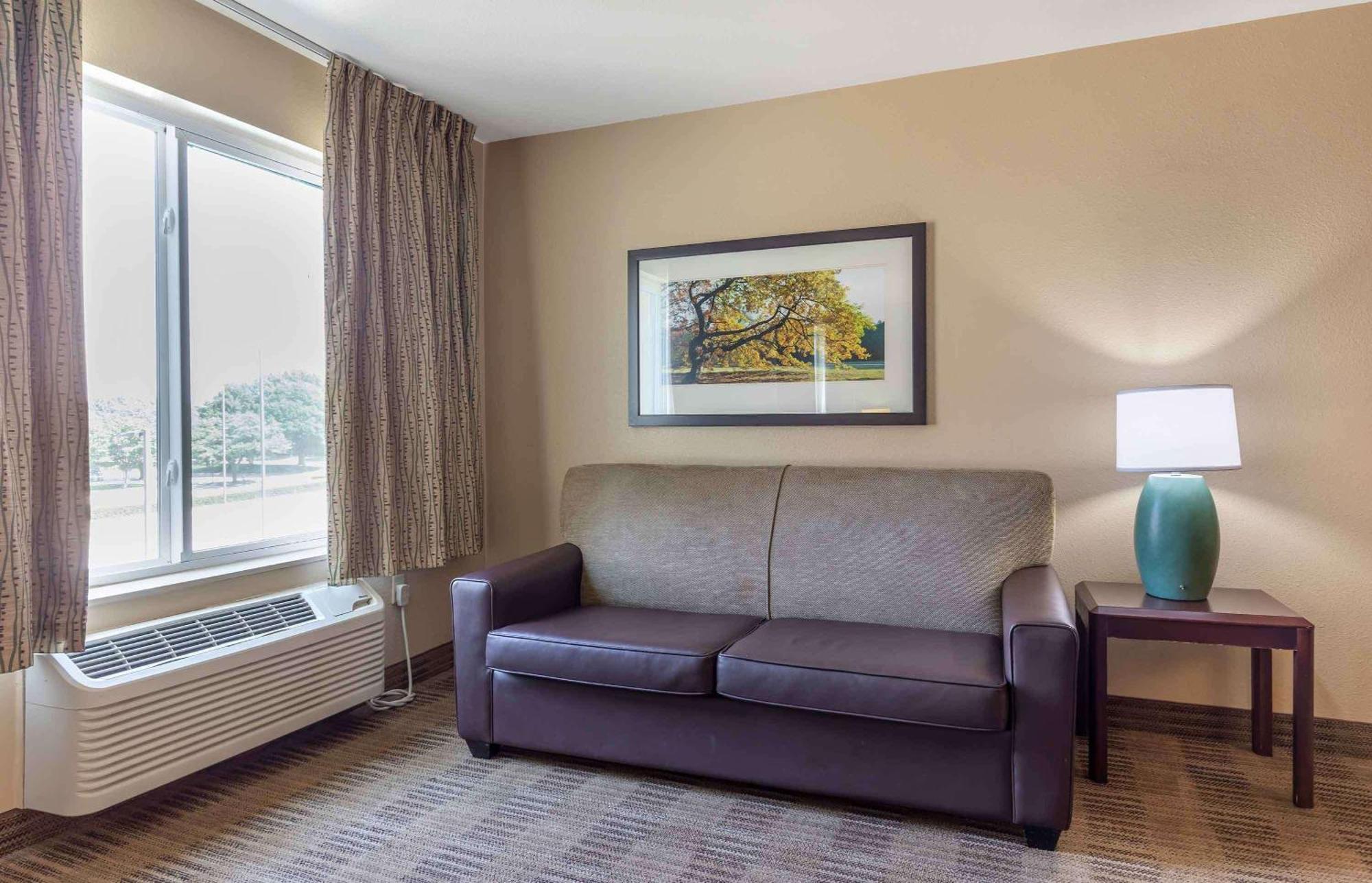 Extended Stay America Suites - Meadowlands - Ист-Рутерфорд Экстерьер фото