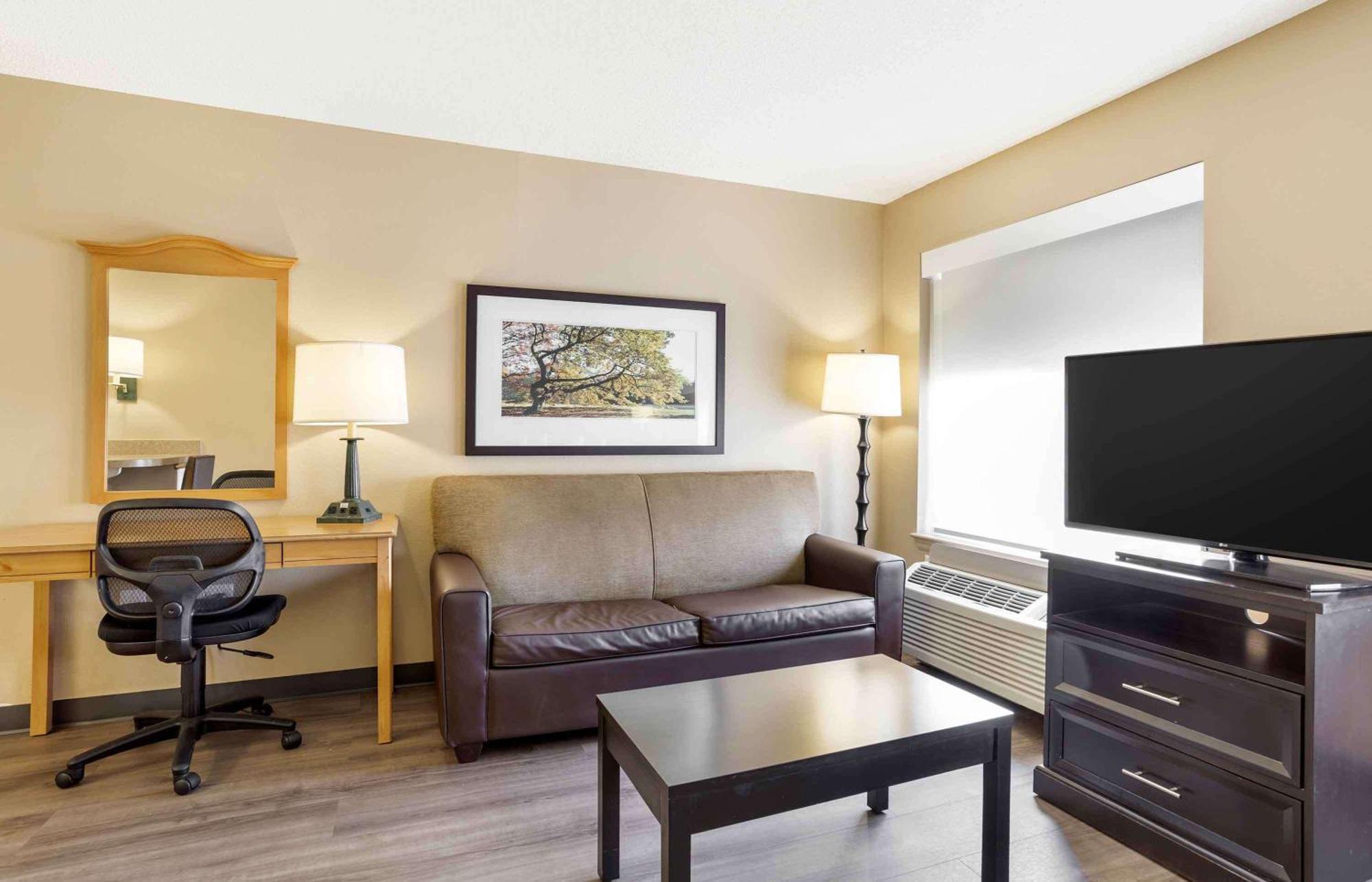 Extended Stay America Suites - Meadowlands - Ист-Рутерфорд Экстерьер фото